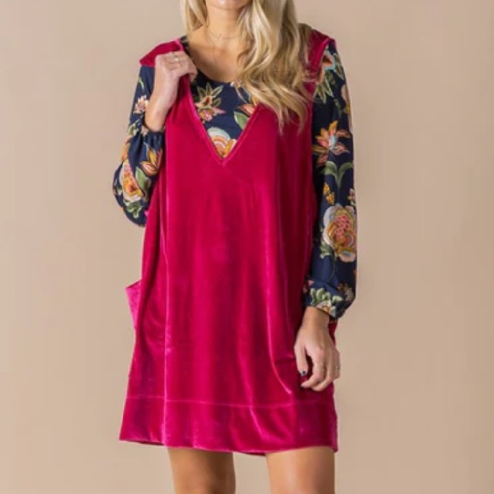 Agnes & Dora Velvet Limitless Jumper Dress Berry NWT Large